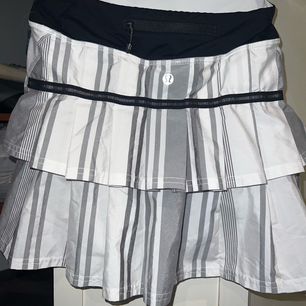 Pace Rival Skirt - Picture 2 of 3